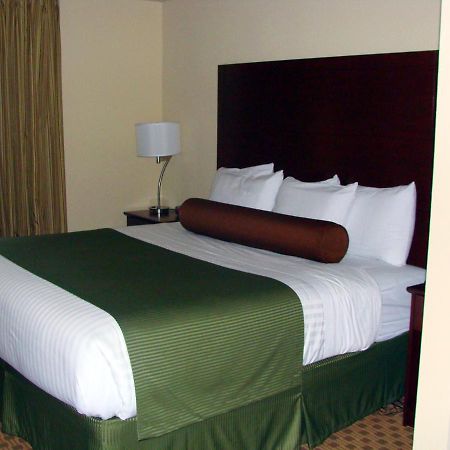 Cobblestone Hotel & Suites - Broken Bow Exterior foto