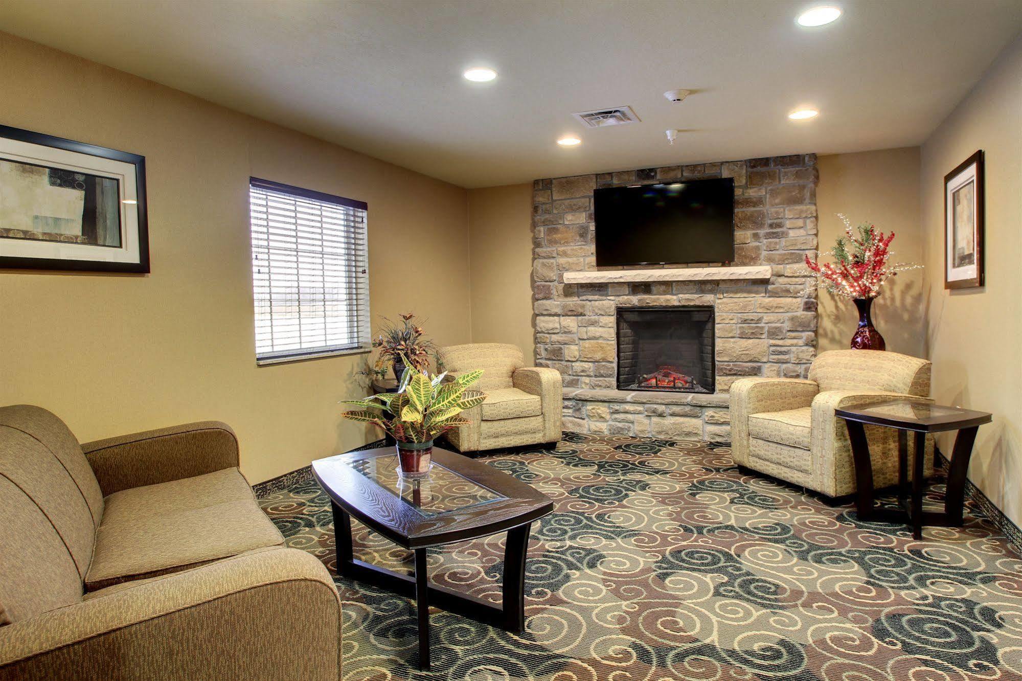 Cobblestone Hotel & Suites - Broken Bow Exterior foto